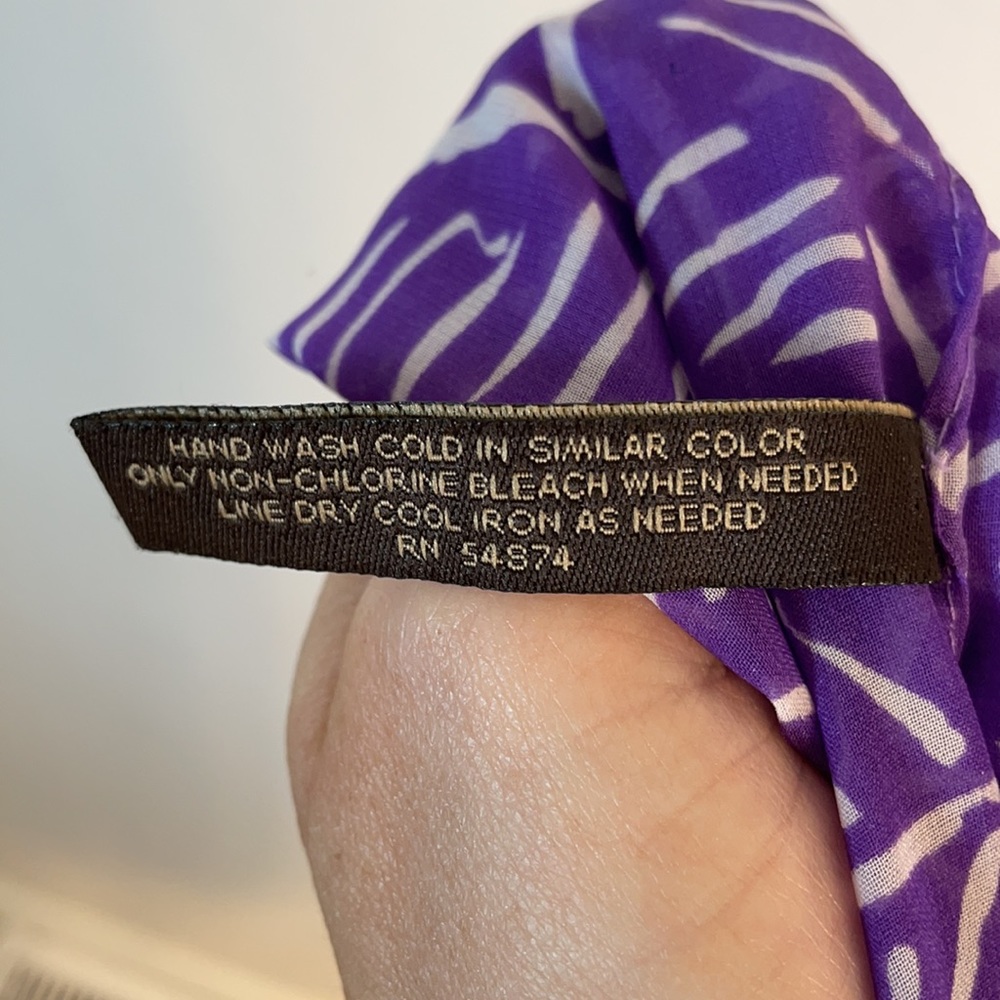 The Limited | Infinity Scarf - Picture 5 of 5
